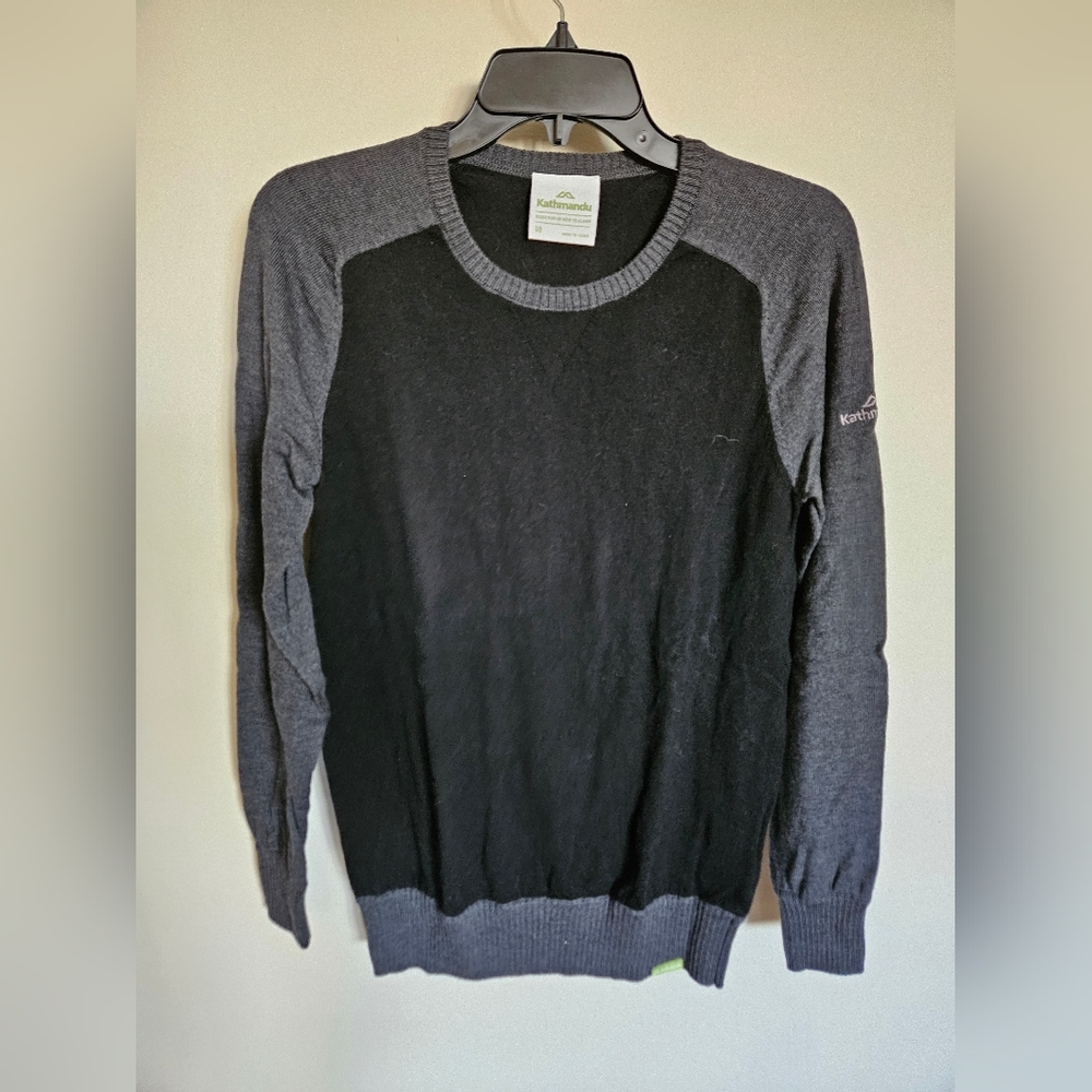 Kathmandu 100% Merino Wool Sweater, 10 (size Medium)